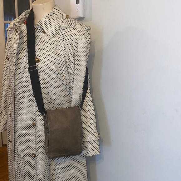 Roots Canada saddle & Rudsak Flap crossbody bags lot Unisex - Picture 4 of 17